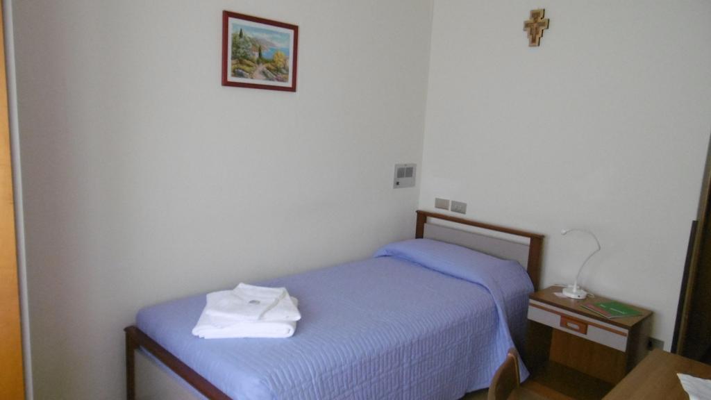 Casa Per Ferie Paola Di Rosa Hotel Arta Terme Værelse billede